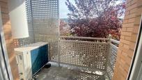 Balcony of Flat for sale in Cadrete  with Air Conditioner, Heating and Terrace