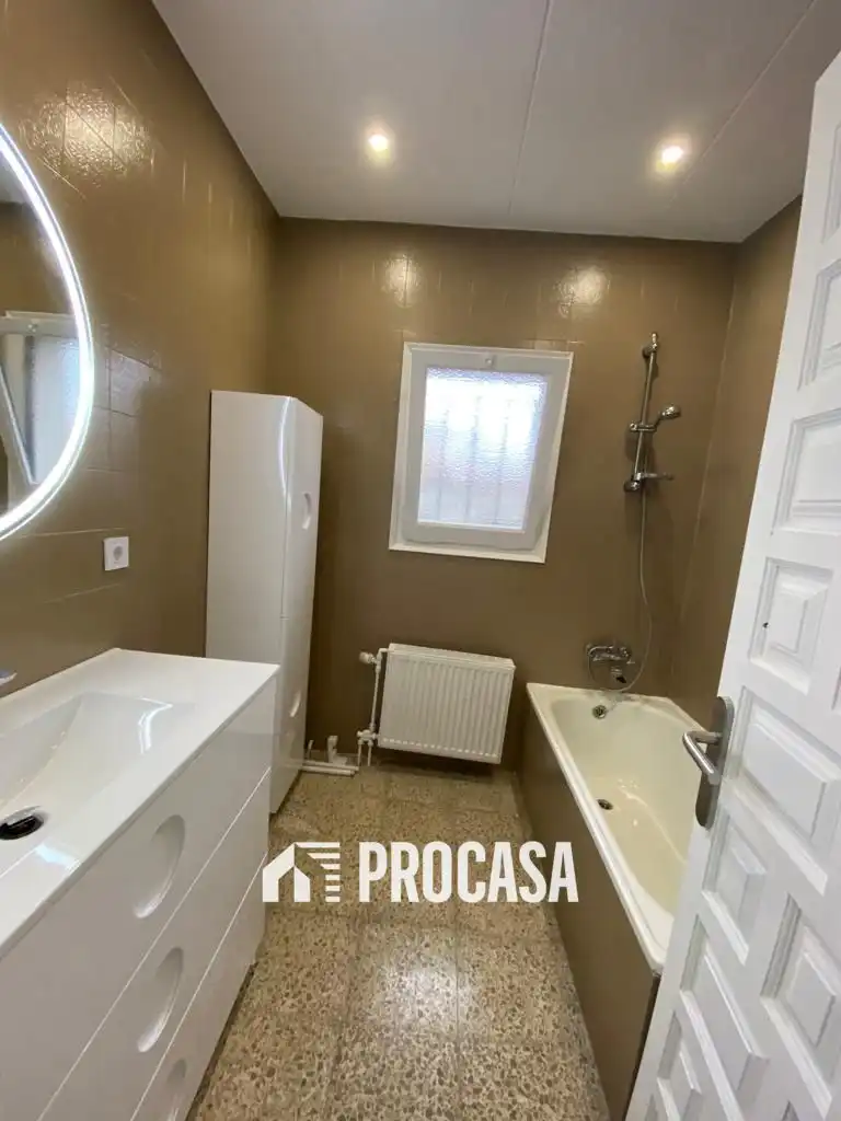 Villa con piscina in vendita a Segre, imagen 24
