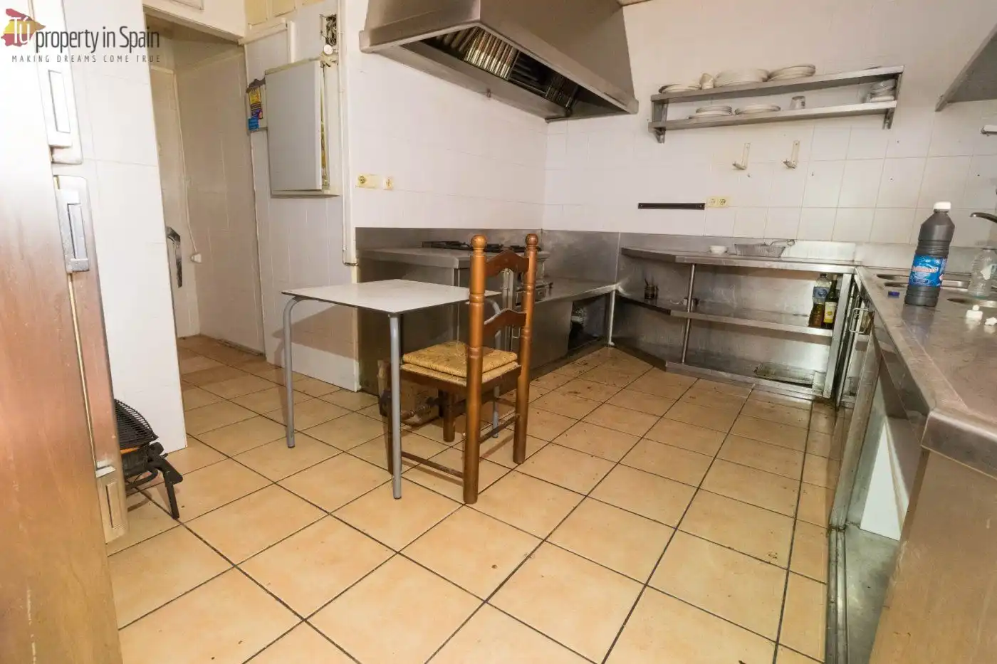 Local en venta en Calle PINTOR GASTON CASTELLO, Centro