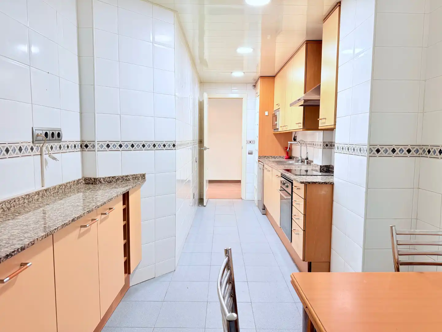 Cocina de Piso en venta en Sant Feliu de Llobregat con Aire acondicionado, Calefacción y Parquet