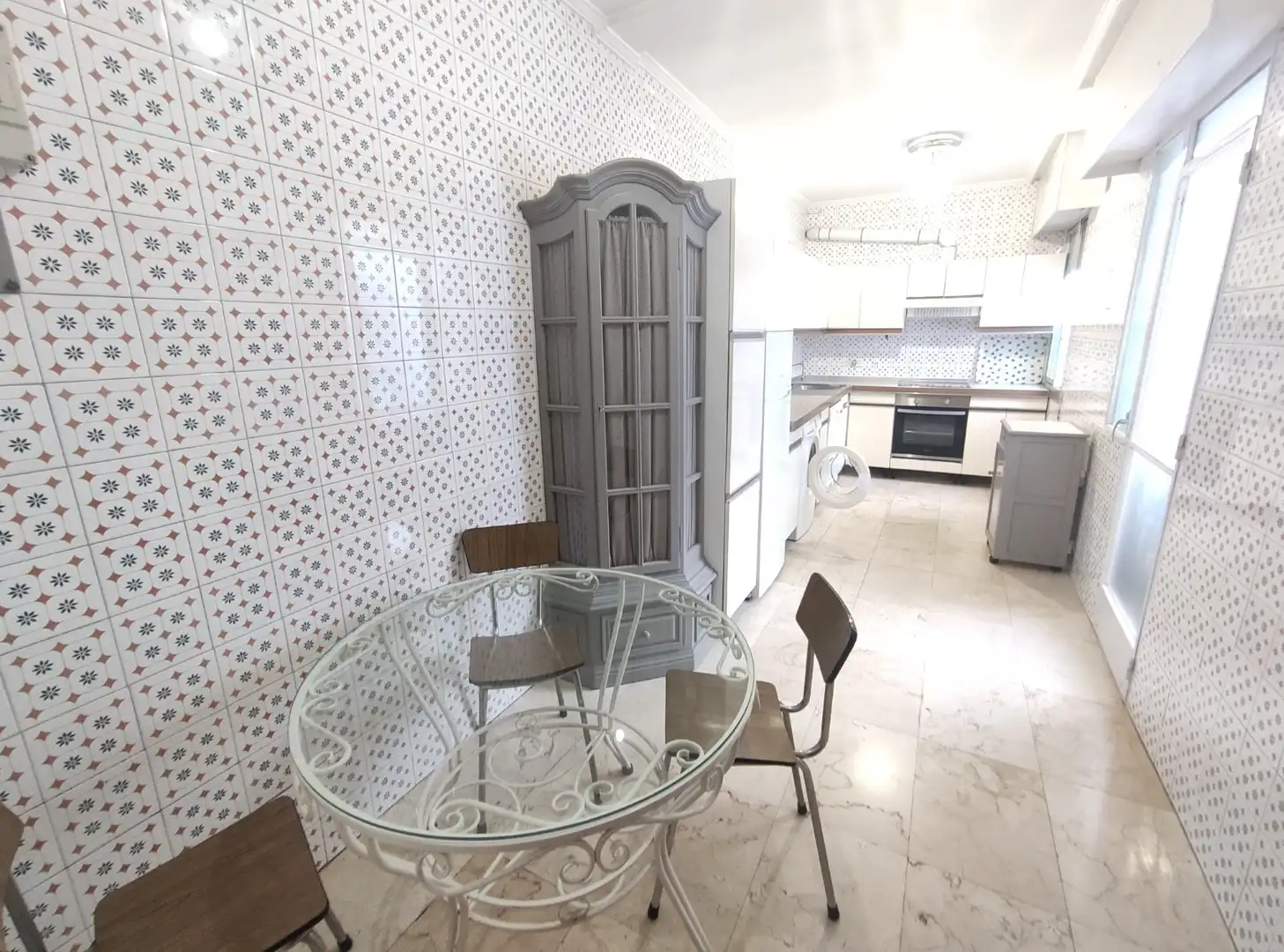 Kitchen of Flat for rent in Ourense Capital   with Heating, Furnished and Oven