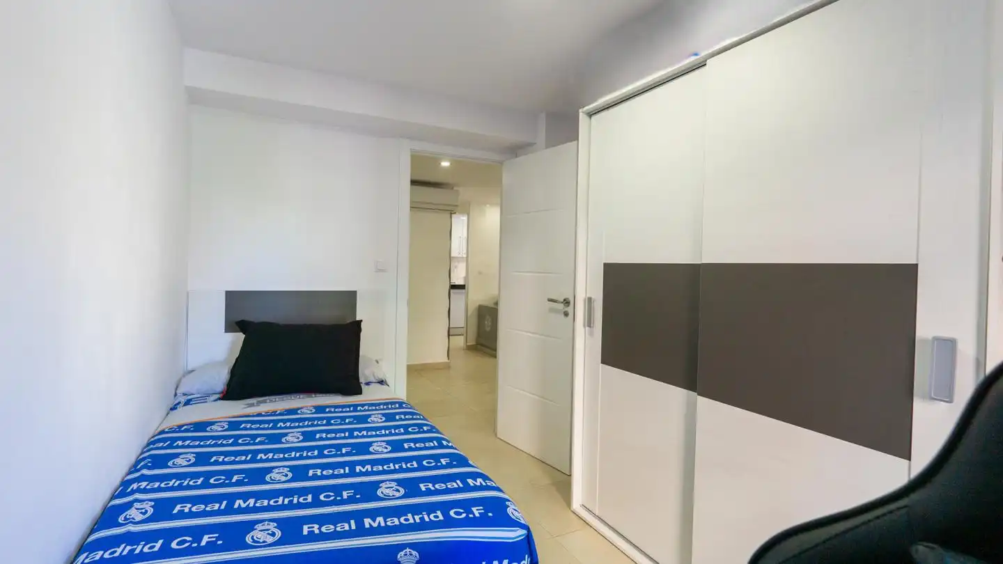 Bedroom of Flat for sale in Santa Pola  with Air Conditioner