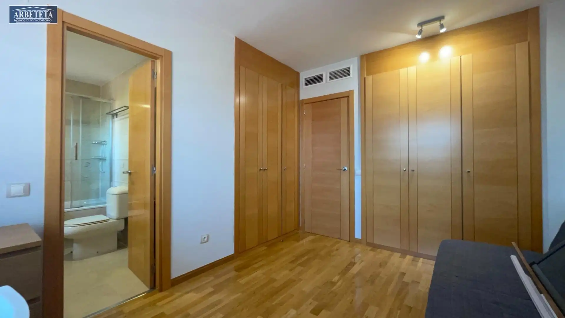 Habitación de Piso en venta en Yebes con Calefacción, Terraza y Trastero