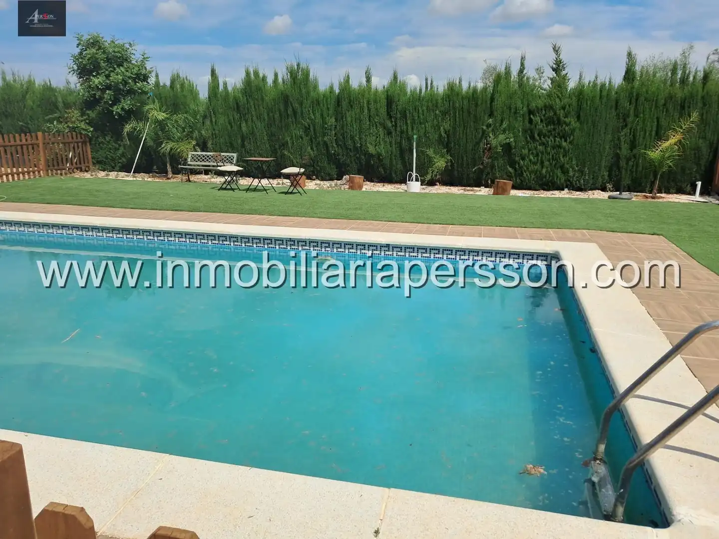 Piscina de Finca rústica en venda en Fuente Palmera amb Aire condicionat, Piscina i Moblat