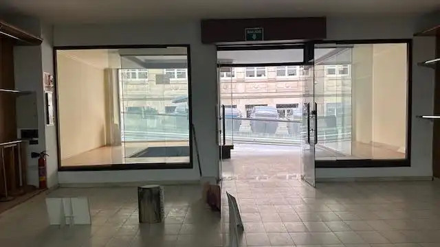 Gewerbefläche zur Miete in Centro