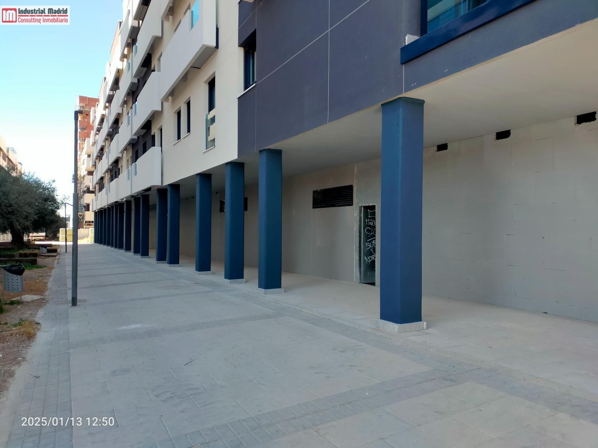 Exterior view of Premises for sale in Arganda del Rey