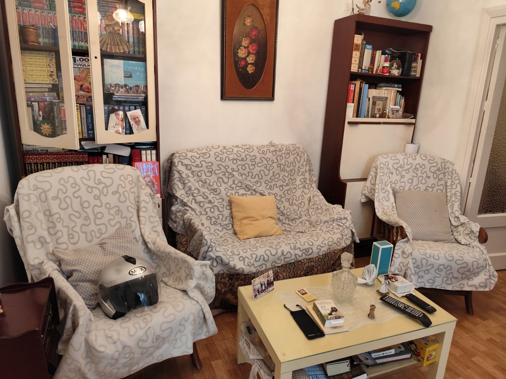 Sala d'estar de Pis en venda en  Cádiz Capital amb Moblat i Balcó