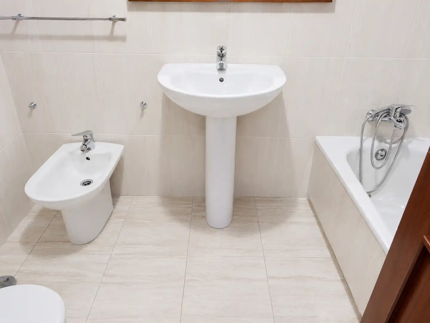 Badezimmer von Wohnung zur Miete in Santander mit Heizung, Terrasse und Abstellraum