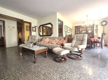 Appartamento con balcone in vendita a ESPRONCEDA