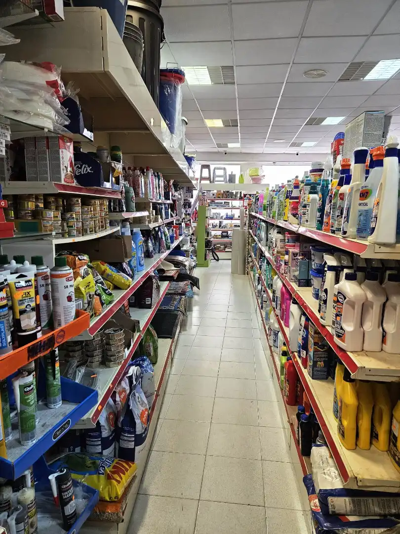 Local comercial en traspàs a Calle Ildefonso Martínez, imagen 3