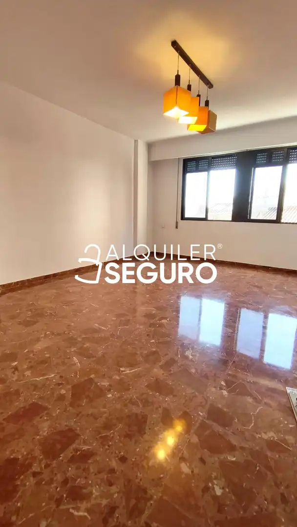 Habitación de Piso de alquiler en Catarroja con Terraza