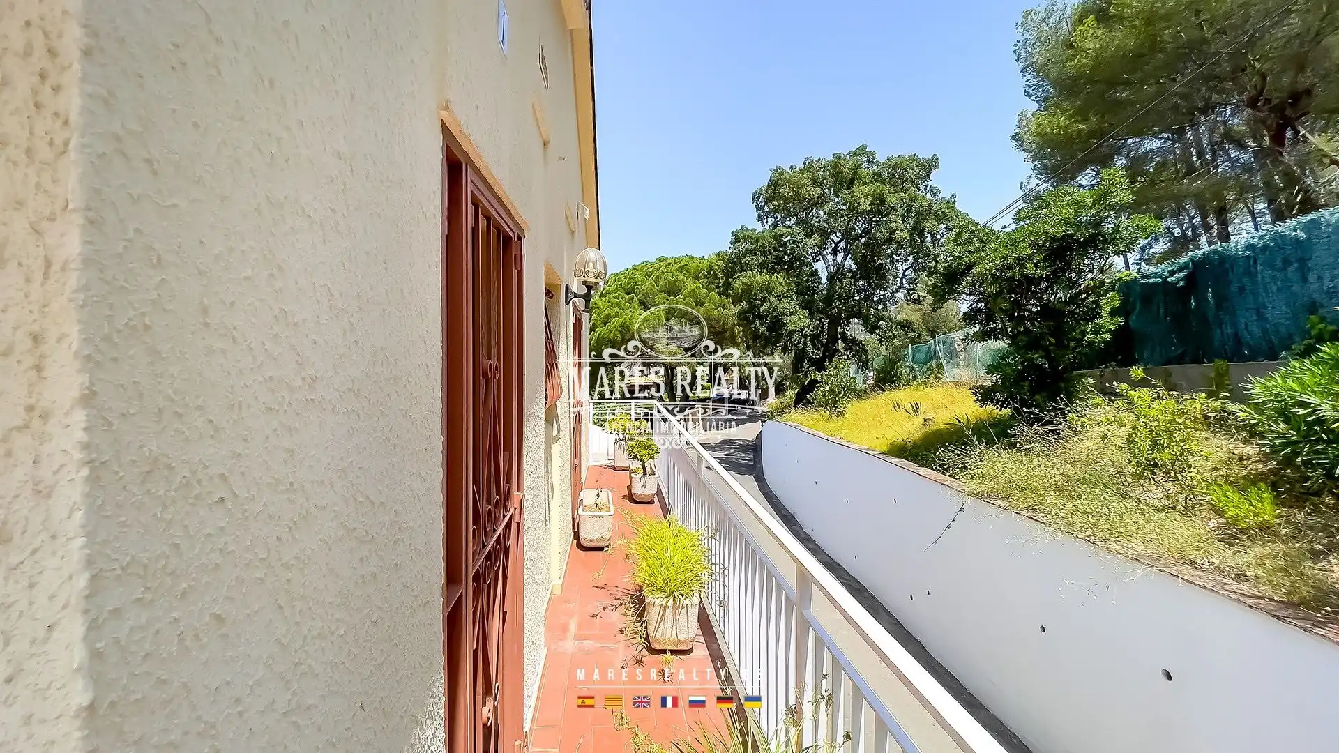 Außenansicht von Haus oder Chalet zum Verkauf in Lloret de Mar mit Klimaanlage, Heizung und Privatgarten