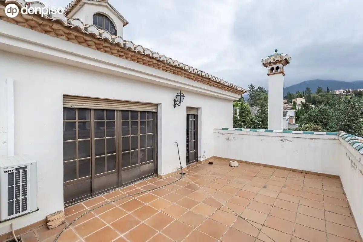 Villa mit Terrasse zum Verkauf in Calle CAMELIA, imagen 36