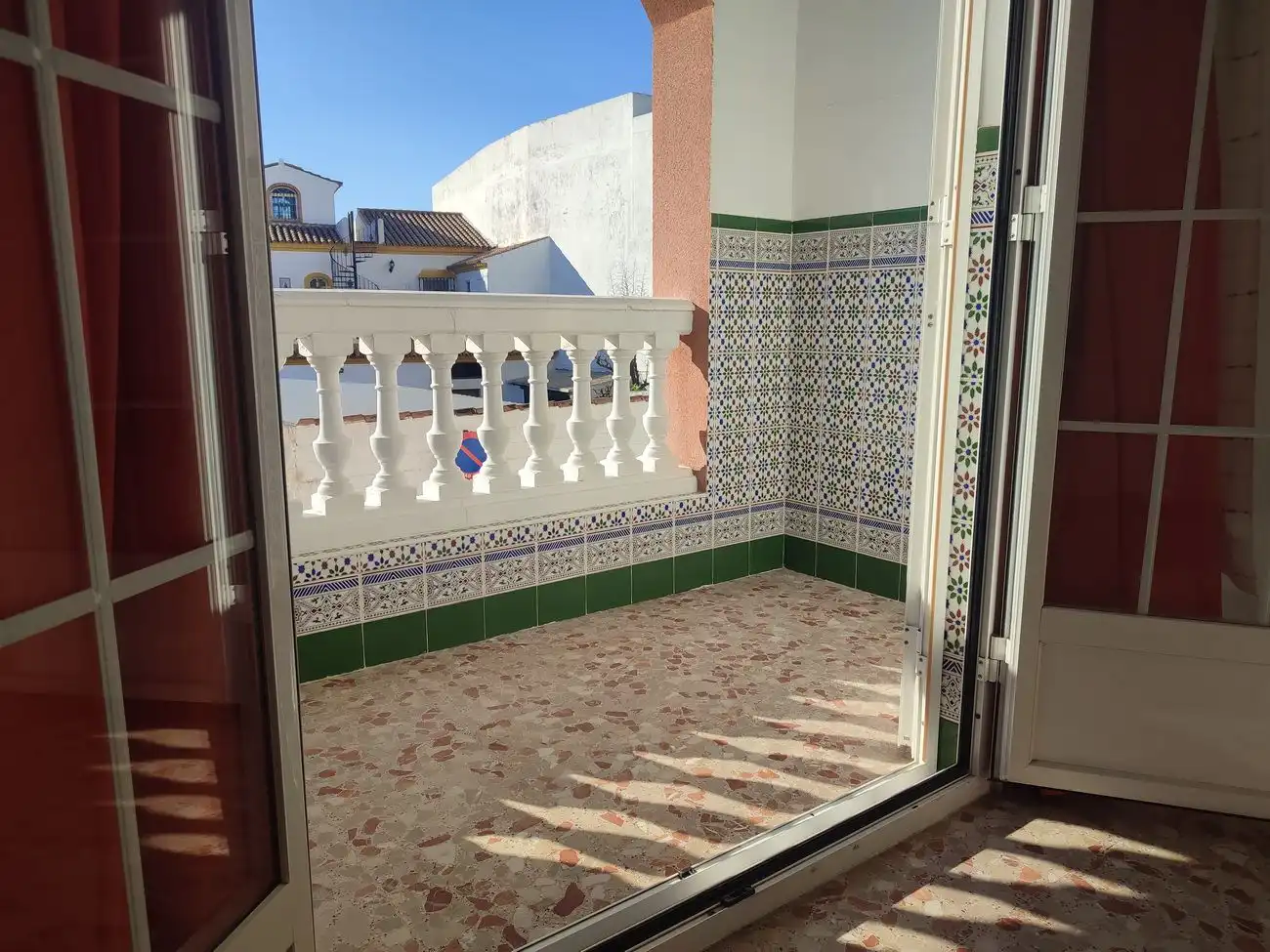 Terrassa de Casa adosada en venda en Chiclana de la Frontera amb Aire condicionat, Terrassa i Traster