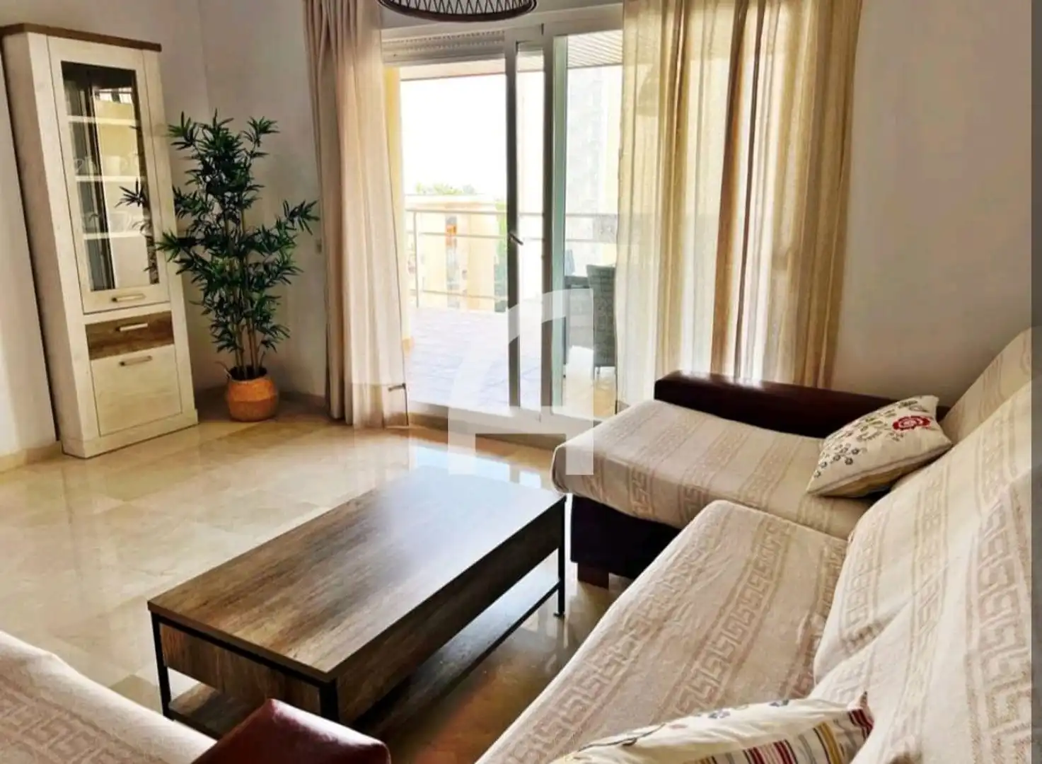 Sala d'estar de Pis en venda en Fuengirola amb Aire condicionat, Calefacció i Terrassa