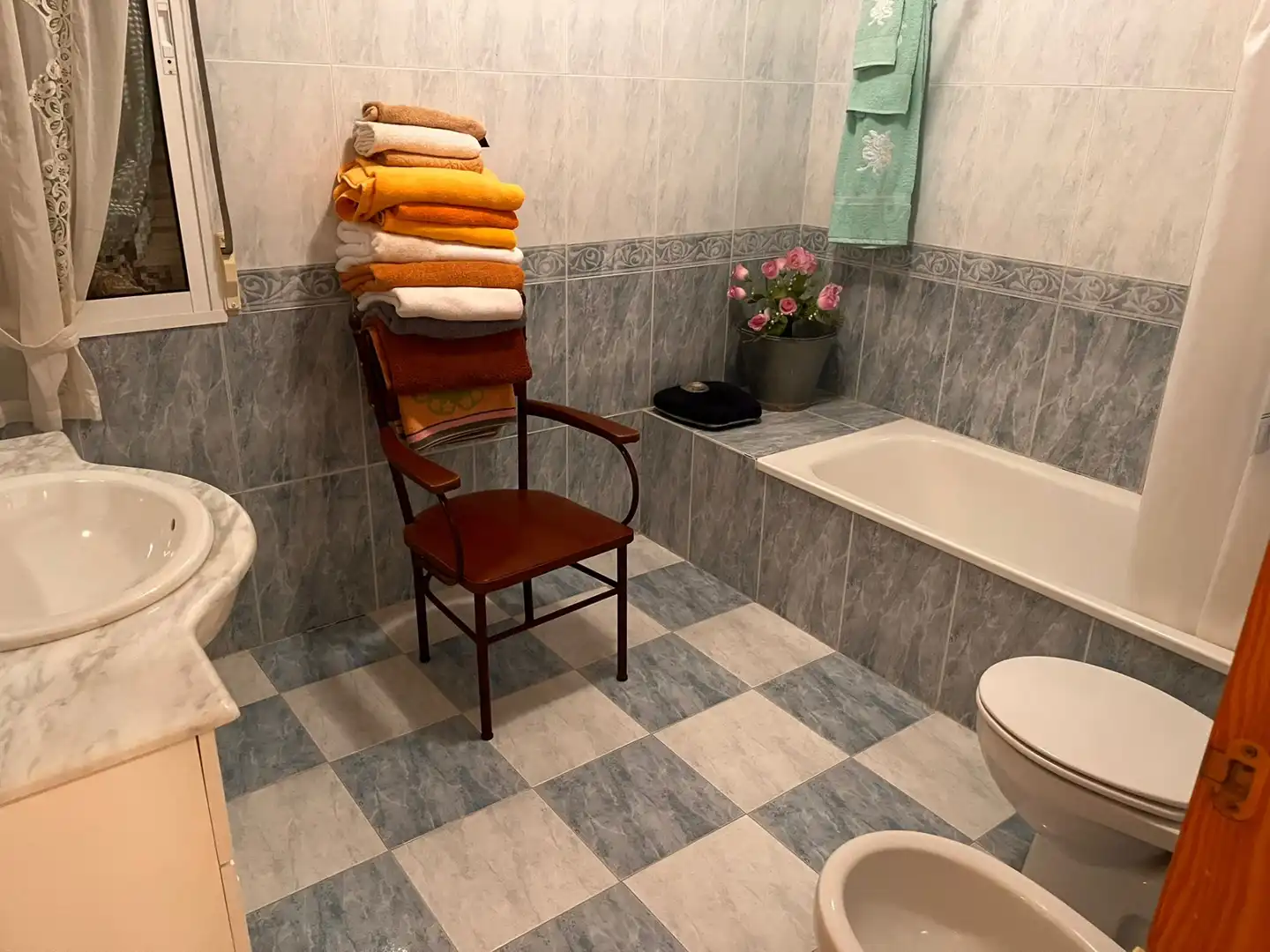 Baño de Casa o chalet en venta en Vara de Rey con Amueblado