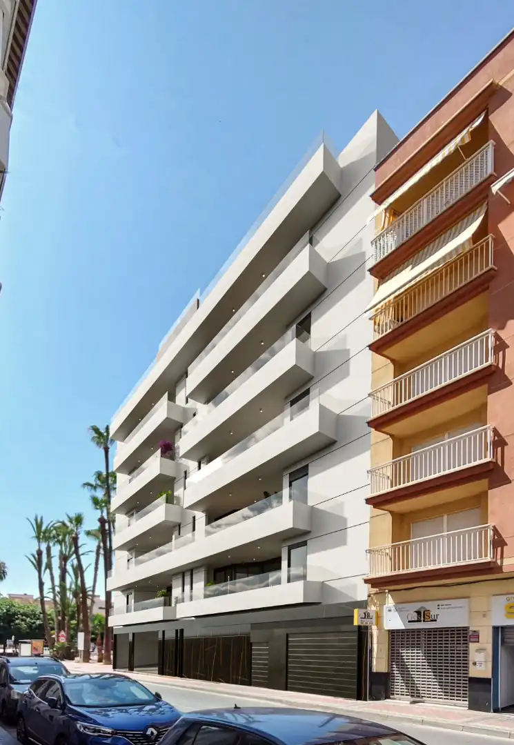 Neubau-Wohnung mit Aufzug zum Verkauf in Calle Rey Carlos III 36, imagen 4