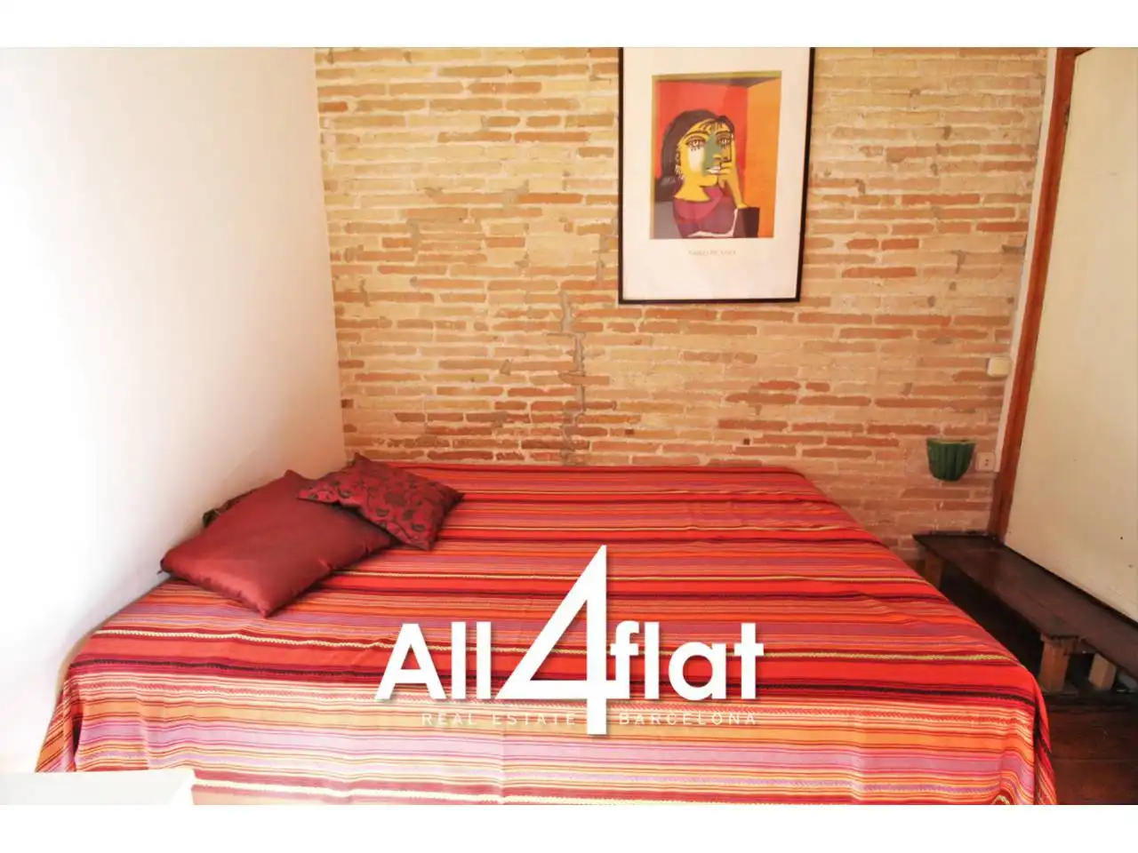 Bedroom of Study for rent in Barcelona  with Air Conditioner, Parquet flooring and Furnished