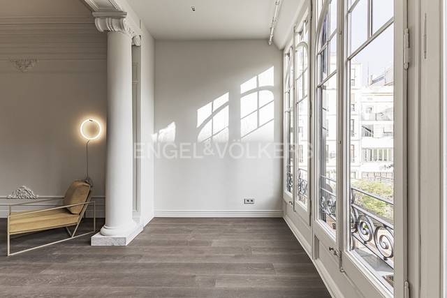 Apartamento en Venta en Casp en Dreta de l'Eixample