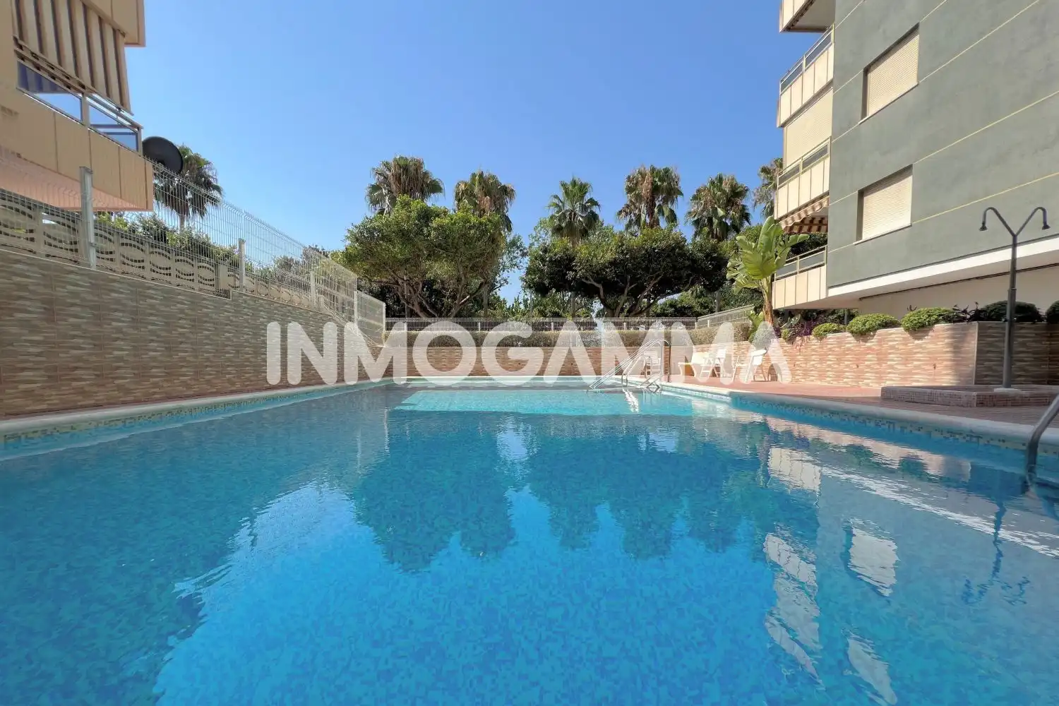 Piscina de Apartamento de alquiler en Cullera con Terraza, Amueblado y Piscina comunitaria