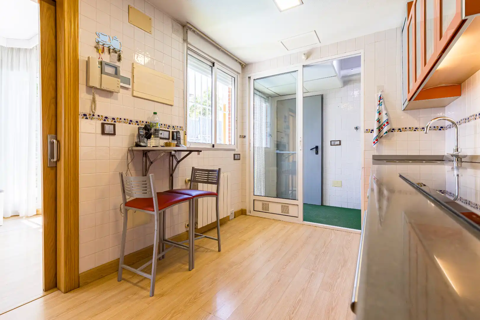 Cocina de Casa adosada en venta en Murcia con Aire acondicionado, Parquet y Terraza