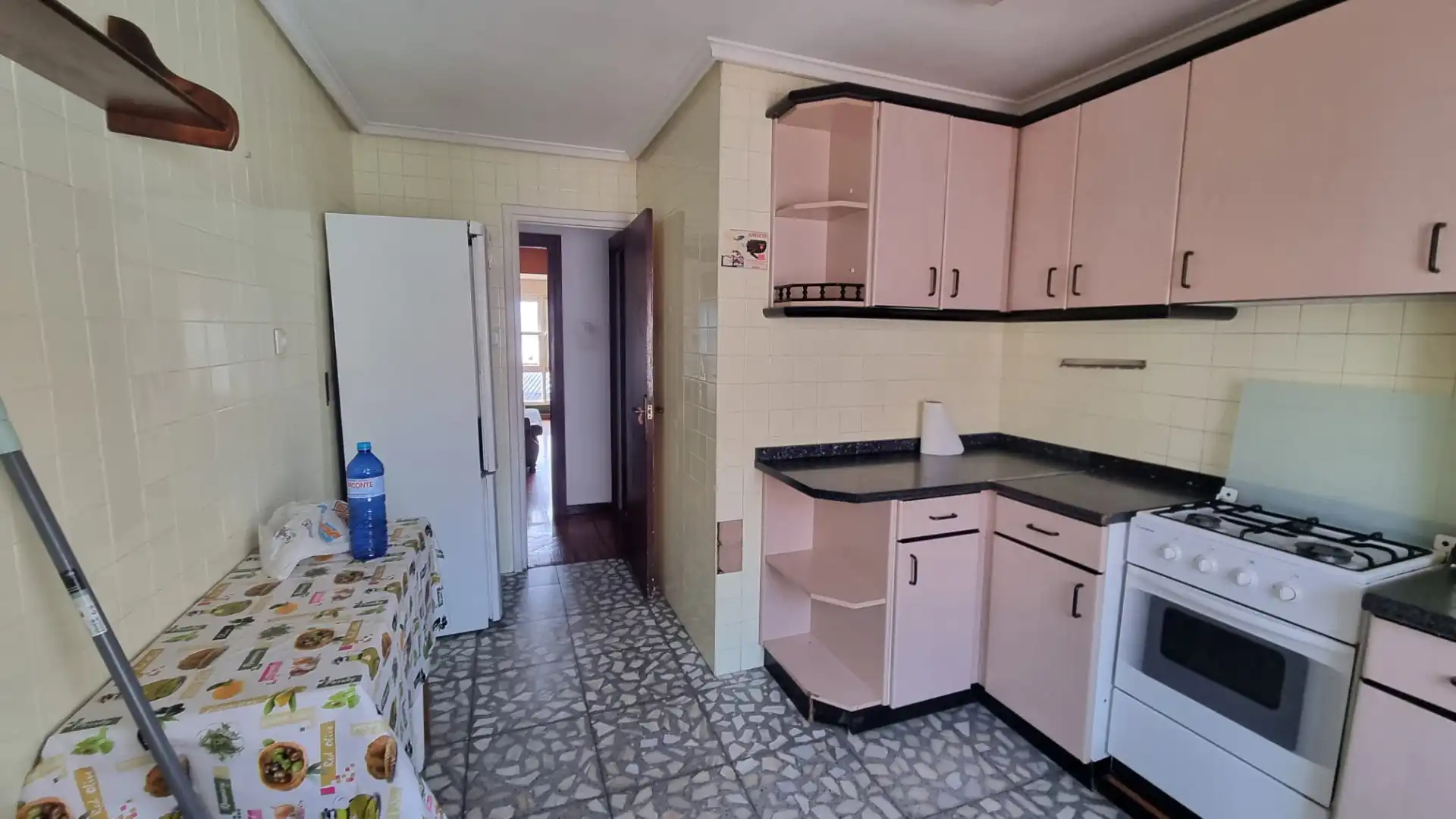 Cocina de Piso en venta en Santander con Calefacción, Terraza y Trastero