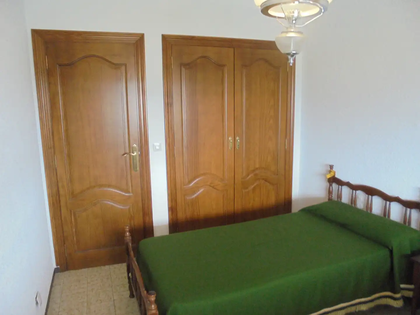 Schlafzimmer von Wohnungen zur Miete in Benicasim / Benicàssim mit Privatgarten, Terrasse und Möbliert