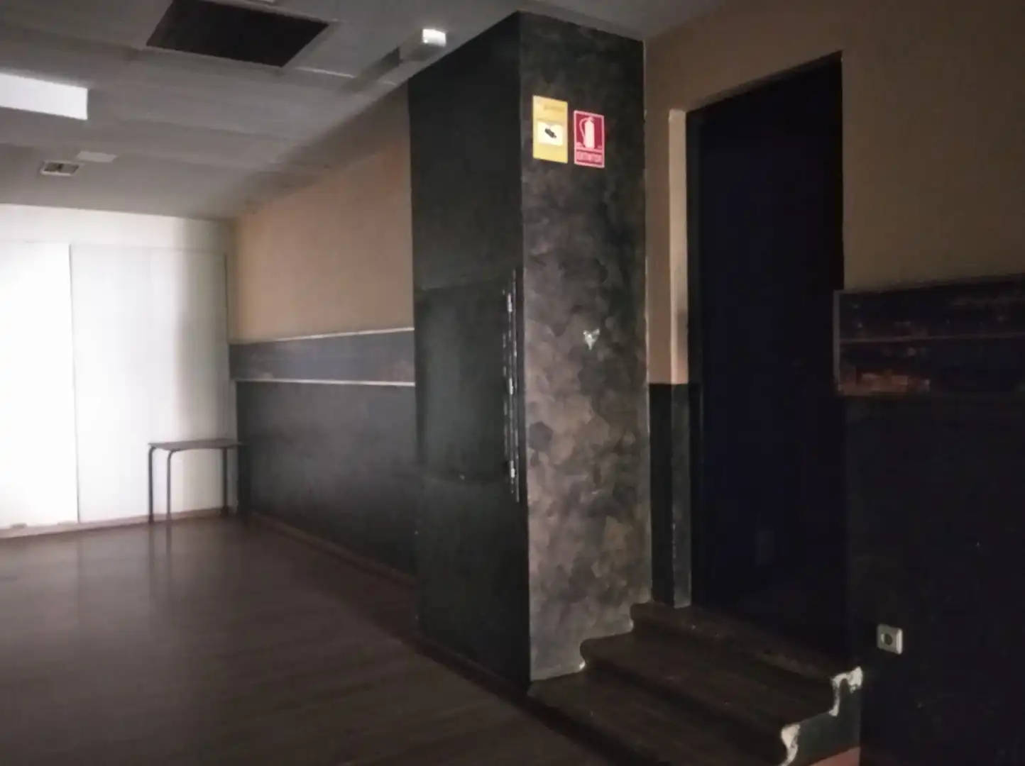 Local comercial en venta en Calle de la Reina Fabiola 37, imagen 13
