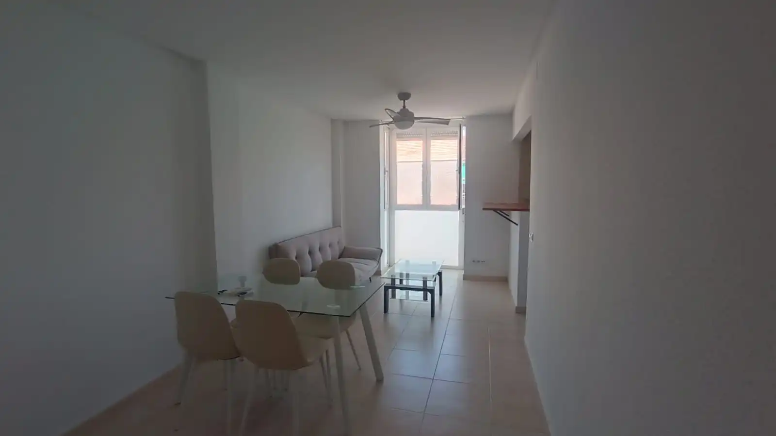 Sala d'estar de Pis de lloguer en Arganda del Rey amb Aire condicionat, Calefacció i Forn