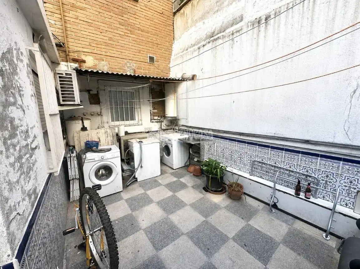 Local comercial en venda a Puente de Vallecas, imagen 5