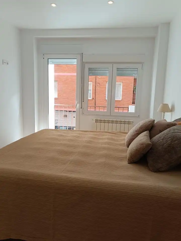 Bedroom of Flat for sale in Zaragoza  with Heating and Terrace