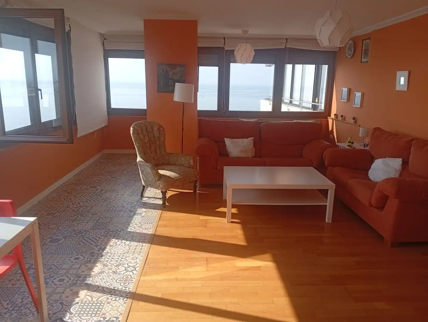Living room of Flat for rent in Torremolinos  with Air Conditioner, Heating and Terrace
