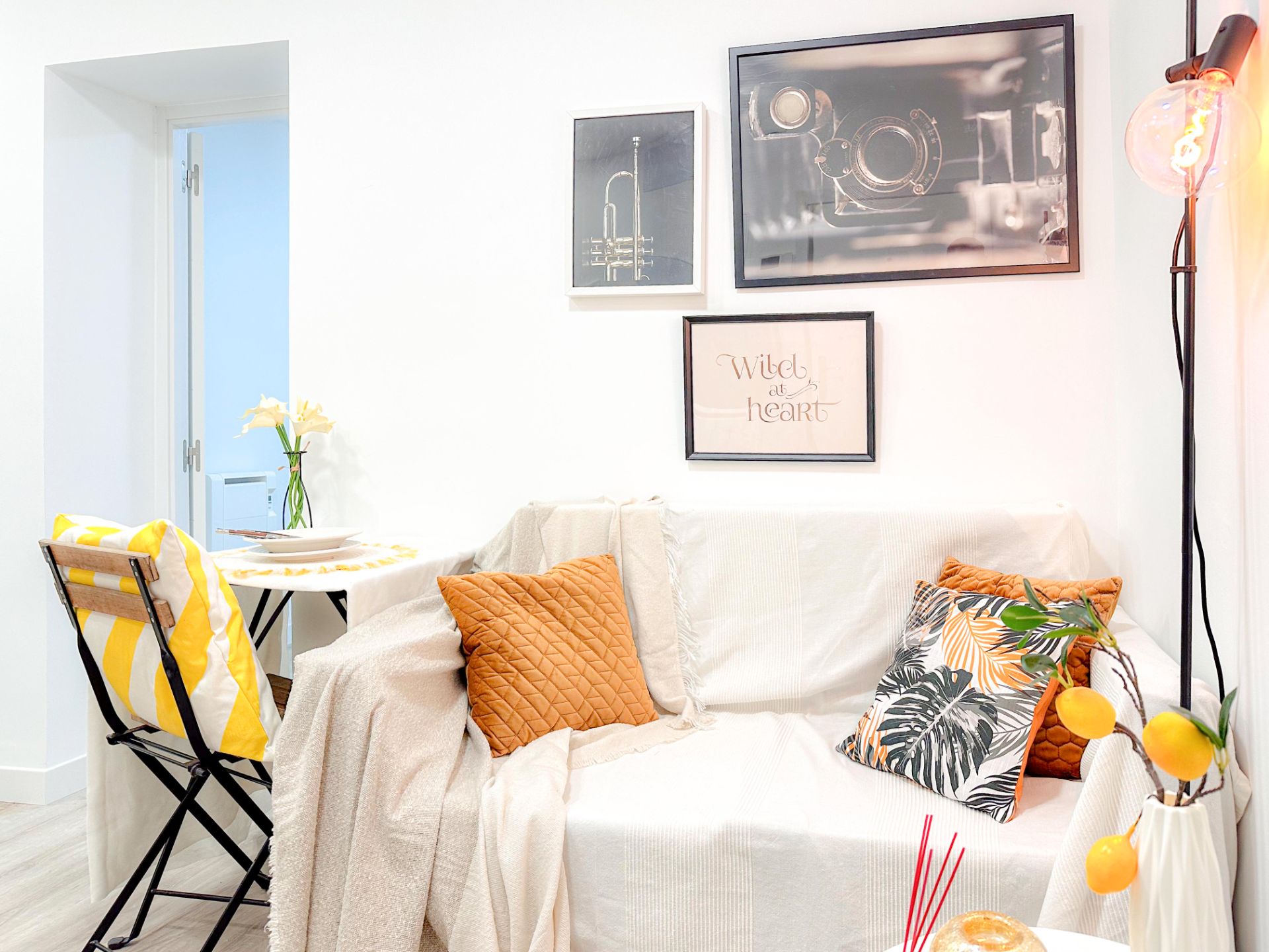 Sala de estar de Piso en venta en  Madrid Capital con Calefacción, Amueblado y Lavadora