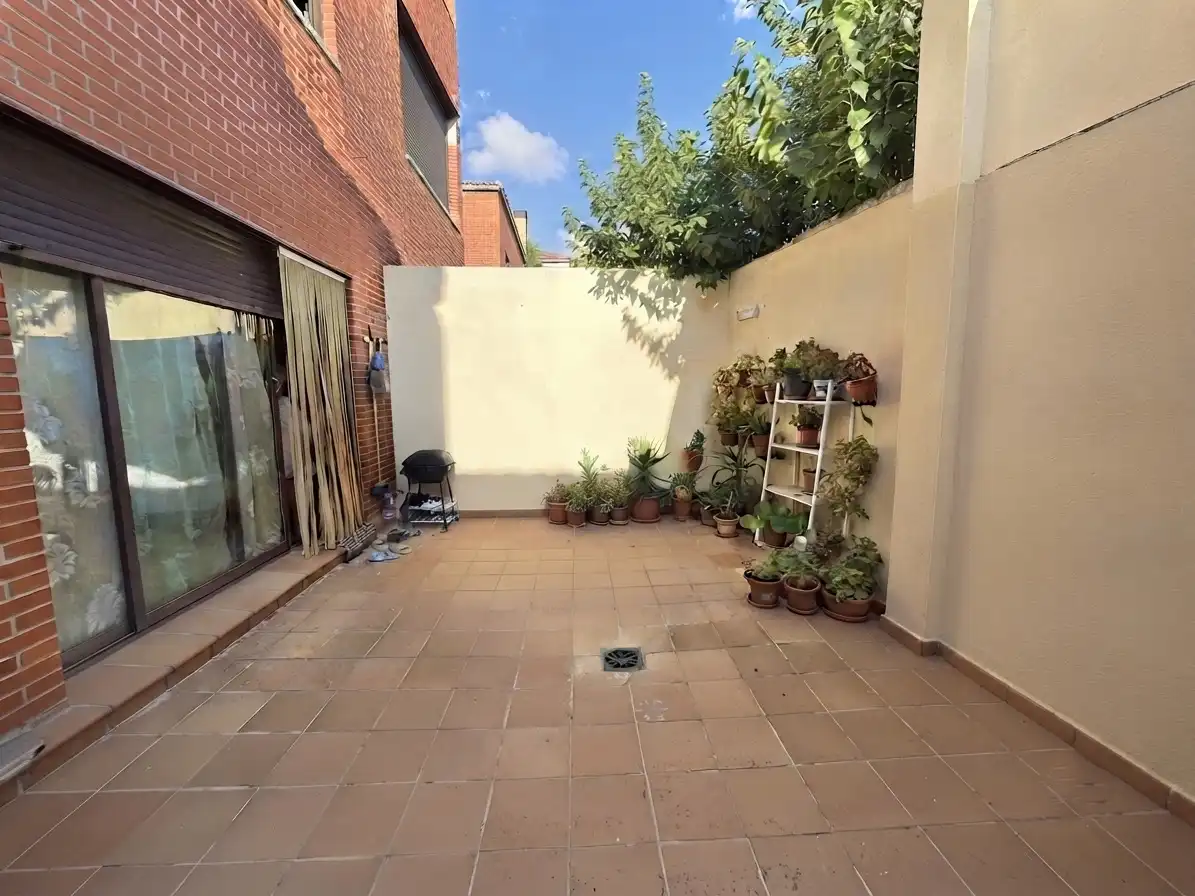 Terrace of Flat for sale in Casarrubios del Monte  with Heating and Storage room