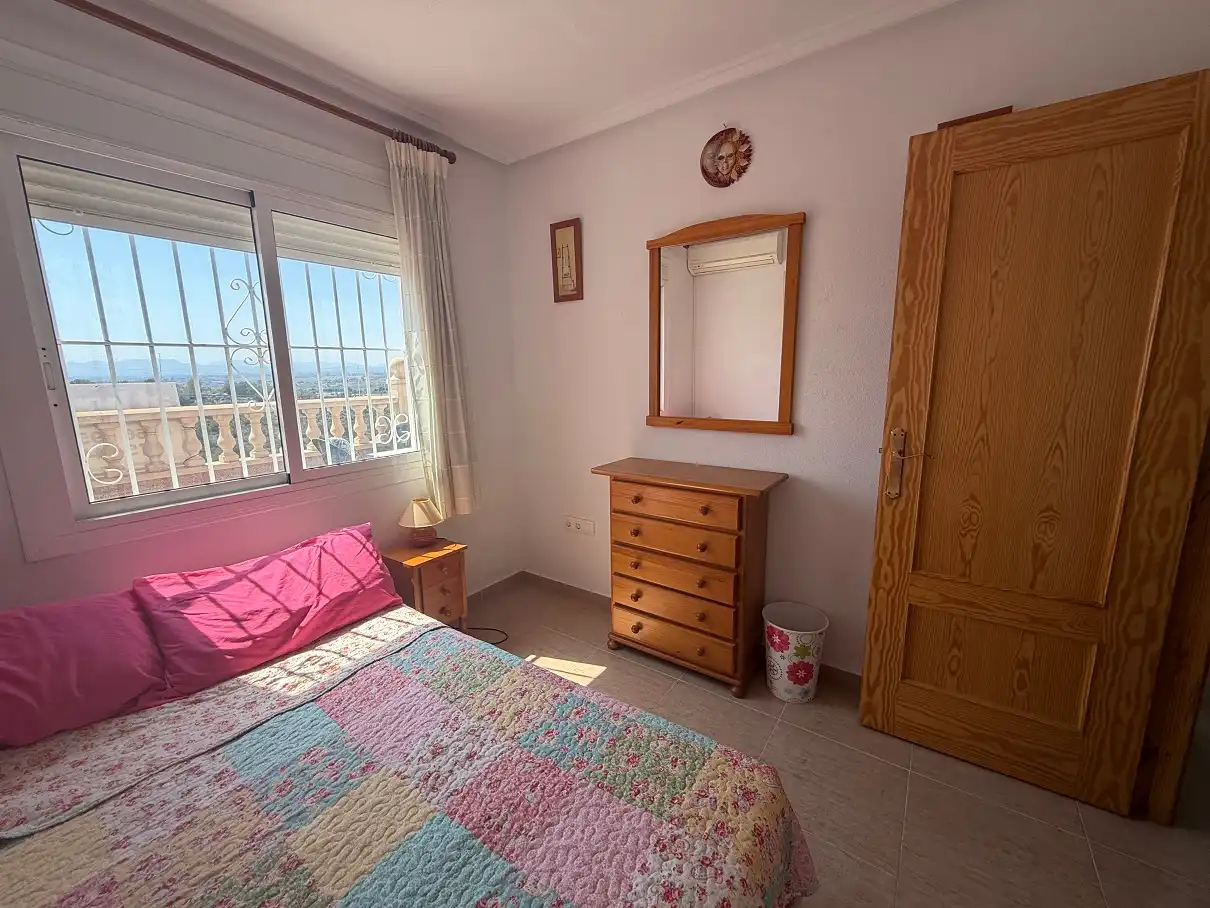 Habitación de Casa o chalet en venta en Santa Pola con Terraza, Amueblado y Horno
