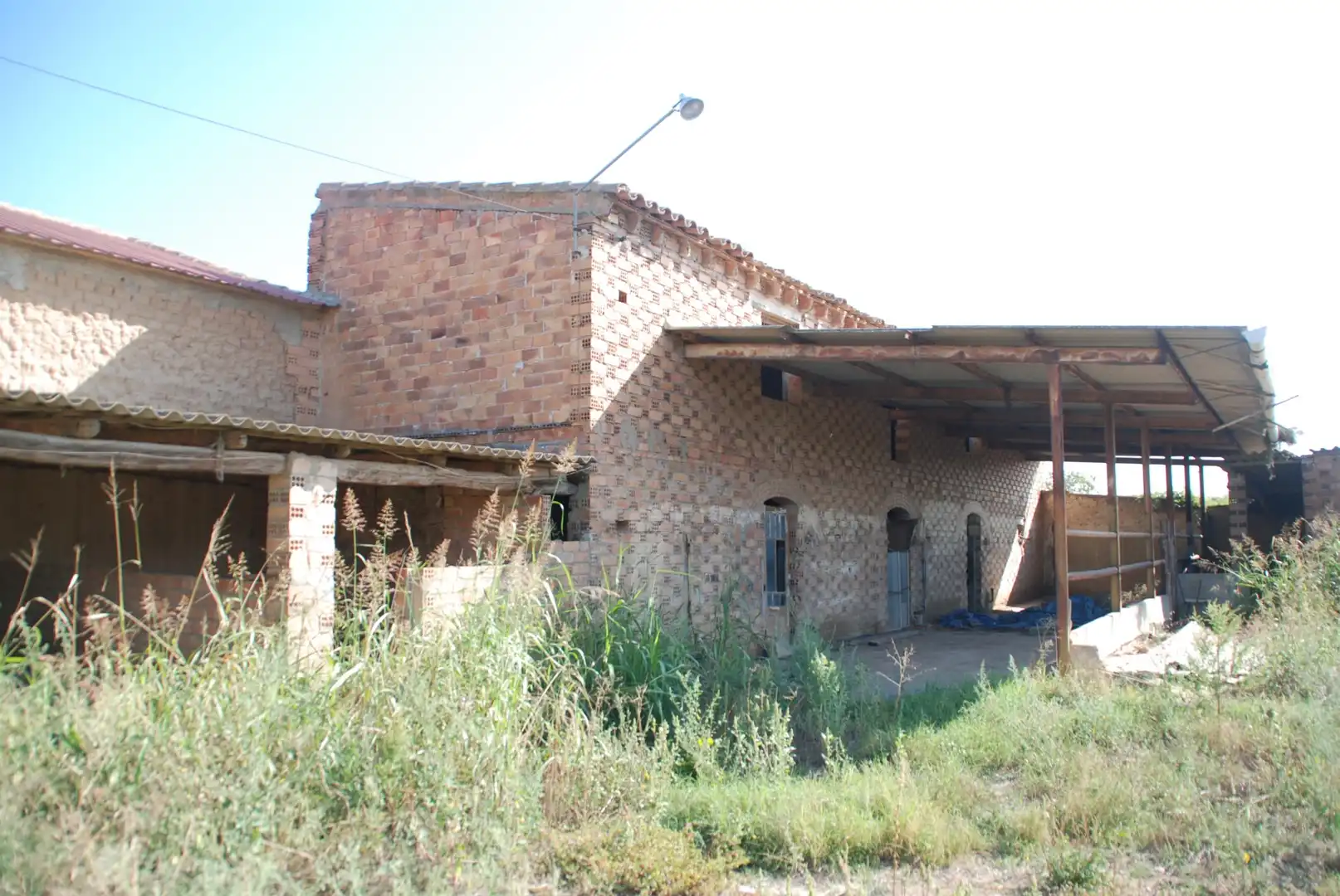 Vista exterior de Local en venda en Pueyo de Santa Cruz