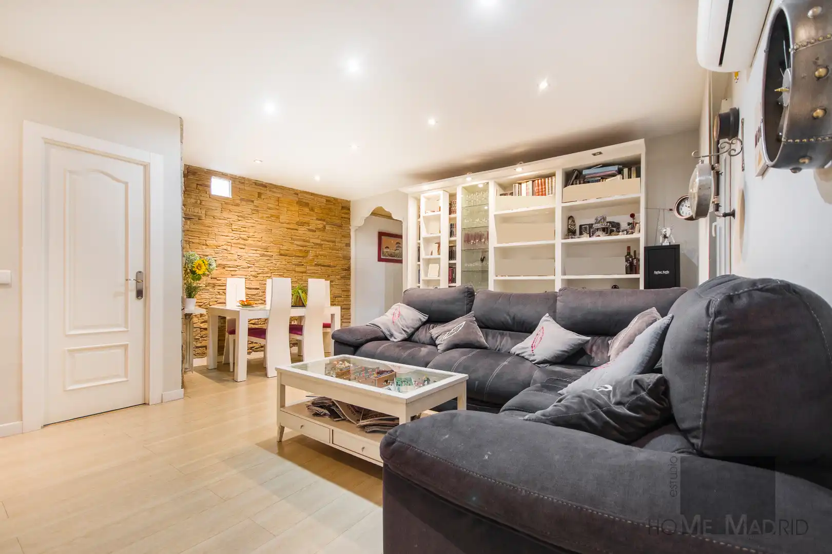 Wohnzimmer von Wohnung zum Verkauf in Madrid mit Klimaanlage und Heizung