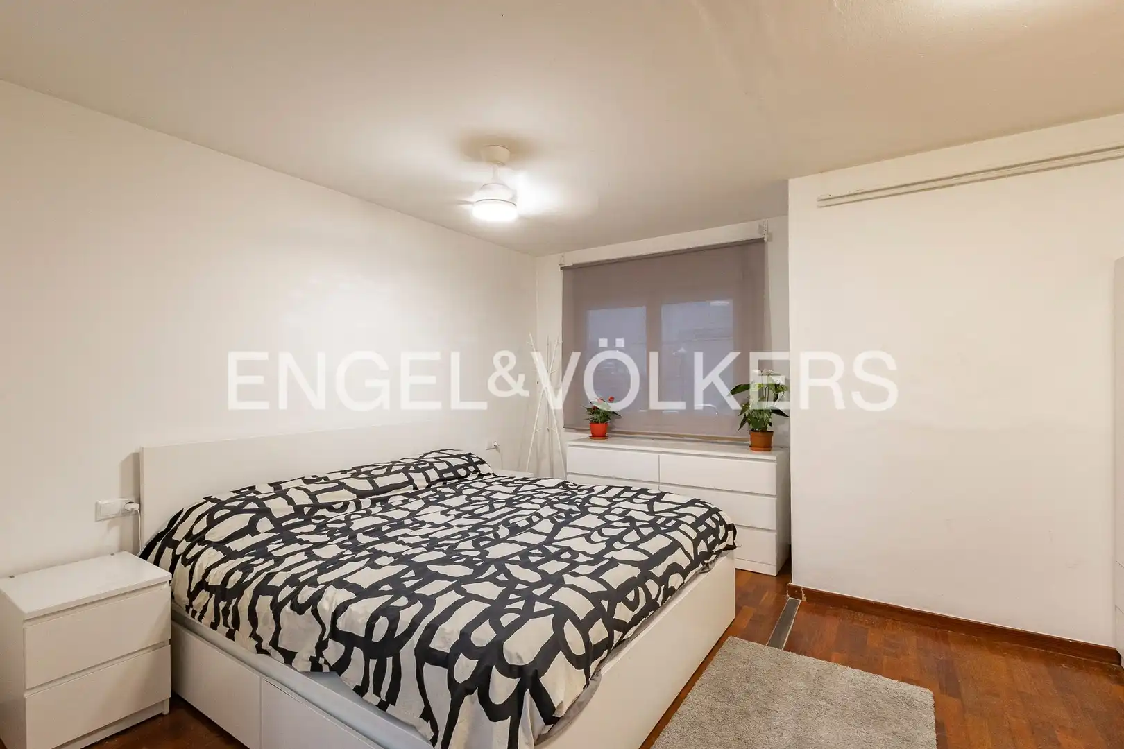 Schlafzimmer von Wohnung zum Verkauf in Molins de Rei mit Klimaanlage, Heizung und Parkett