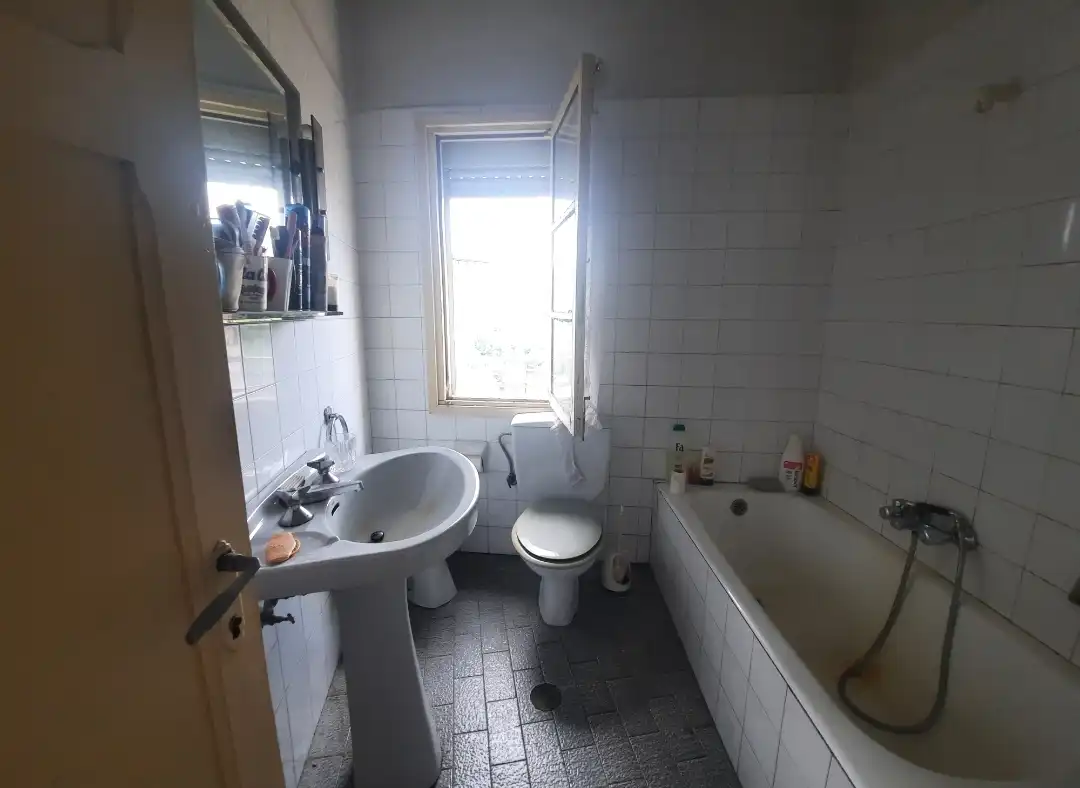 Bathroom of Houses for sale in Toreno  with Furnished