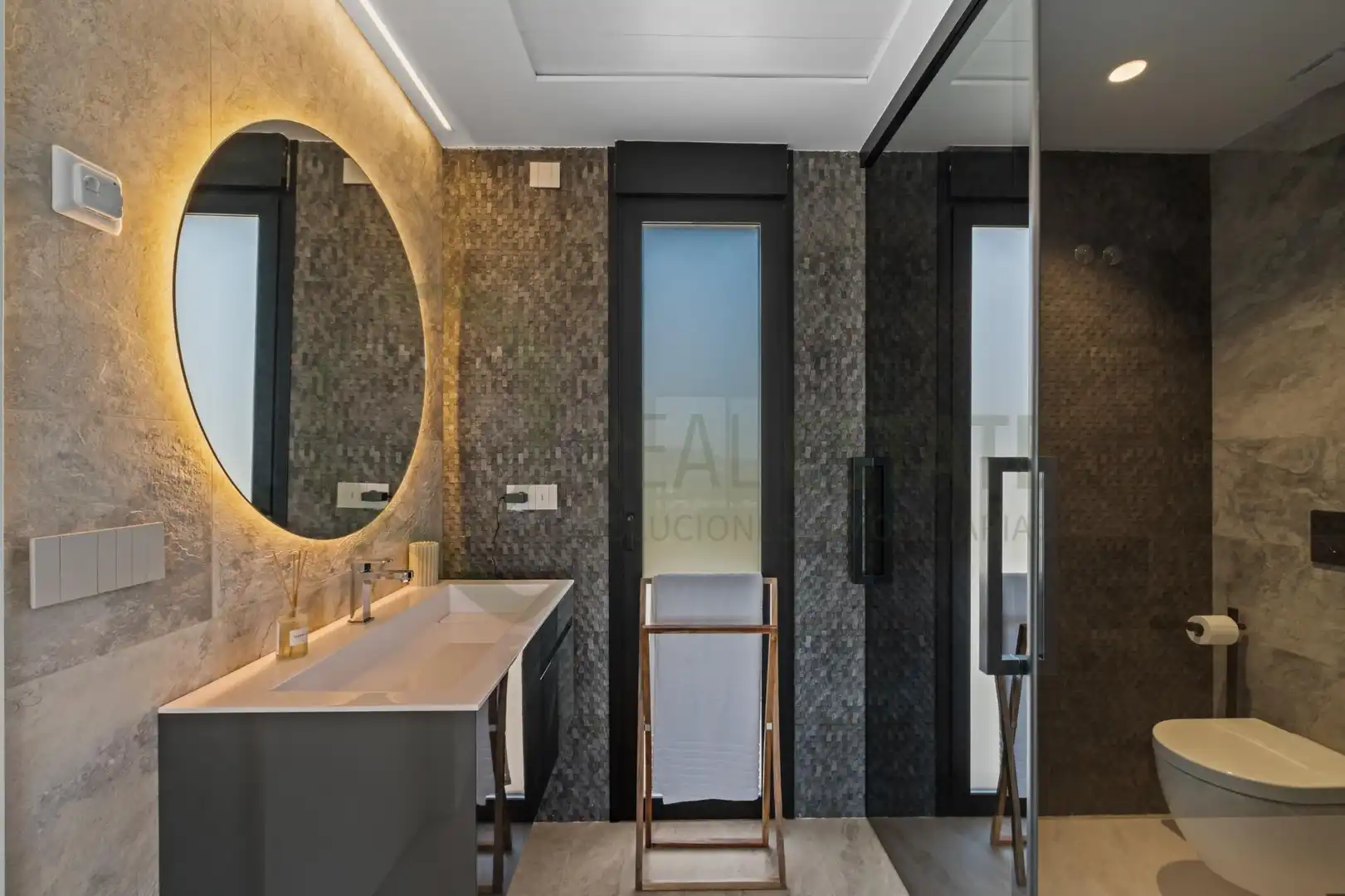 Baño de Casa o chalet en venta en Benidorm con Aire acondicionado, Calefacción y Jardín privado