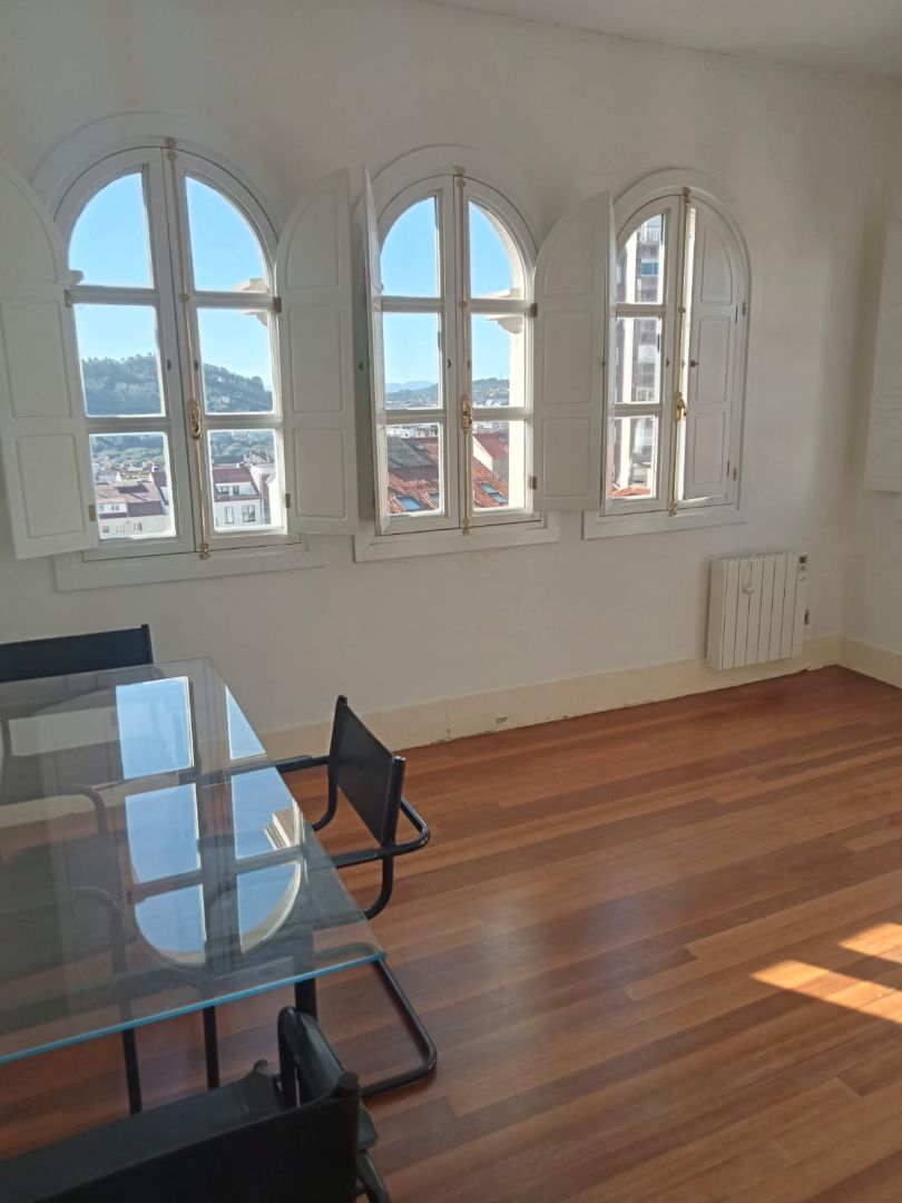 Estudio de alquiler en Santiago de Compostela  con Calefacción, Amueblado y Lavadora