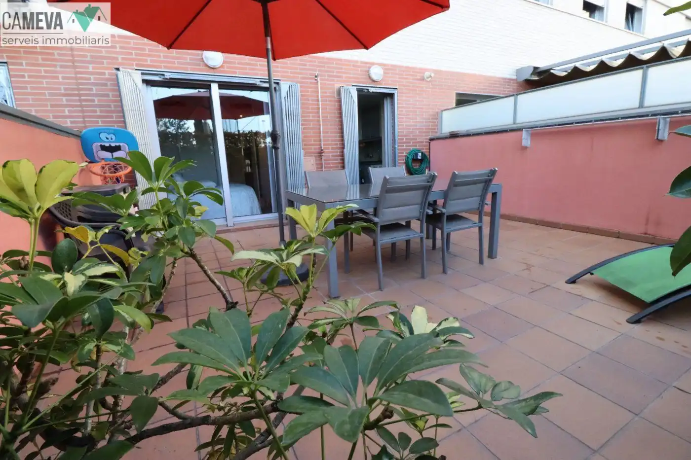 Terrasse von Wohnung zum Verkauf in Barberà del Vallès mit Klimaanlage, Heizung und Privatgarten