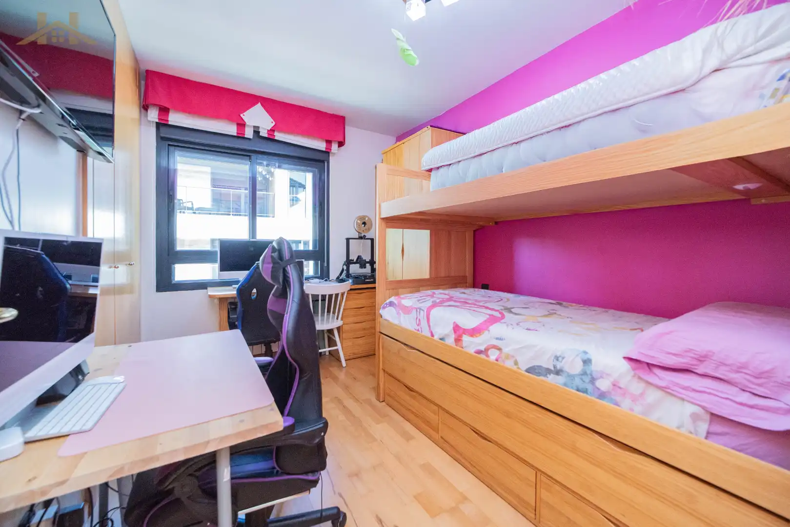 Bedroom of Flat for sale in Boadilla del Monte  with Air Conditioner, Heating and Terrace