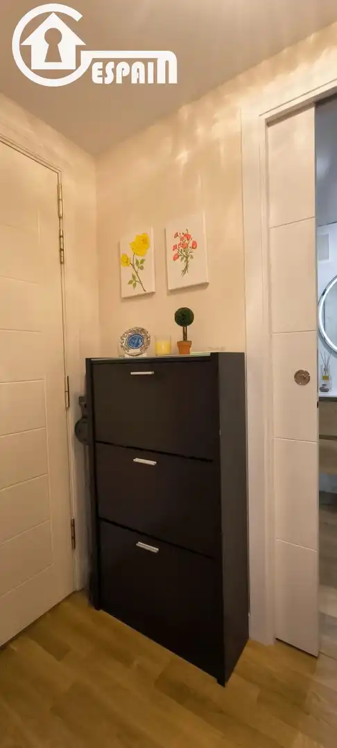 Flat for sale in Madrid  with Air Conditioner, Heating and Private garden
