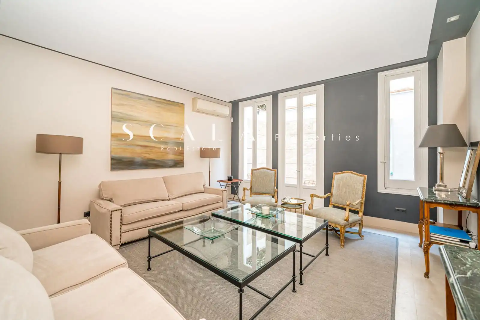 Living room of Duplexes for rent in Madrid  with Air Conditioner, Heating and Terrace
