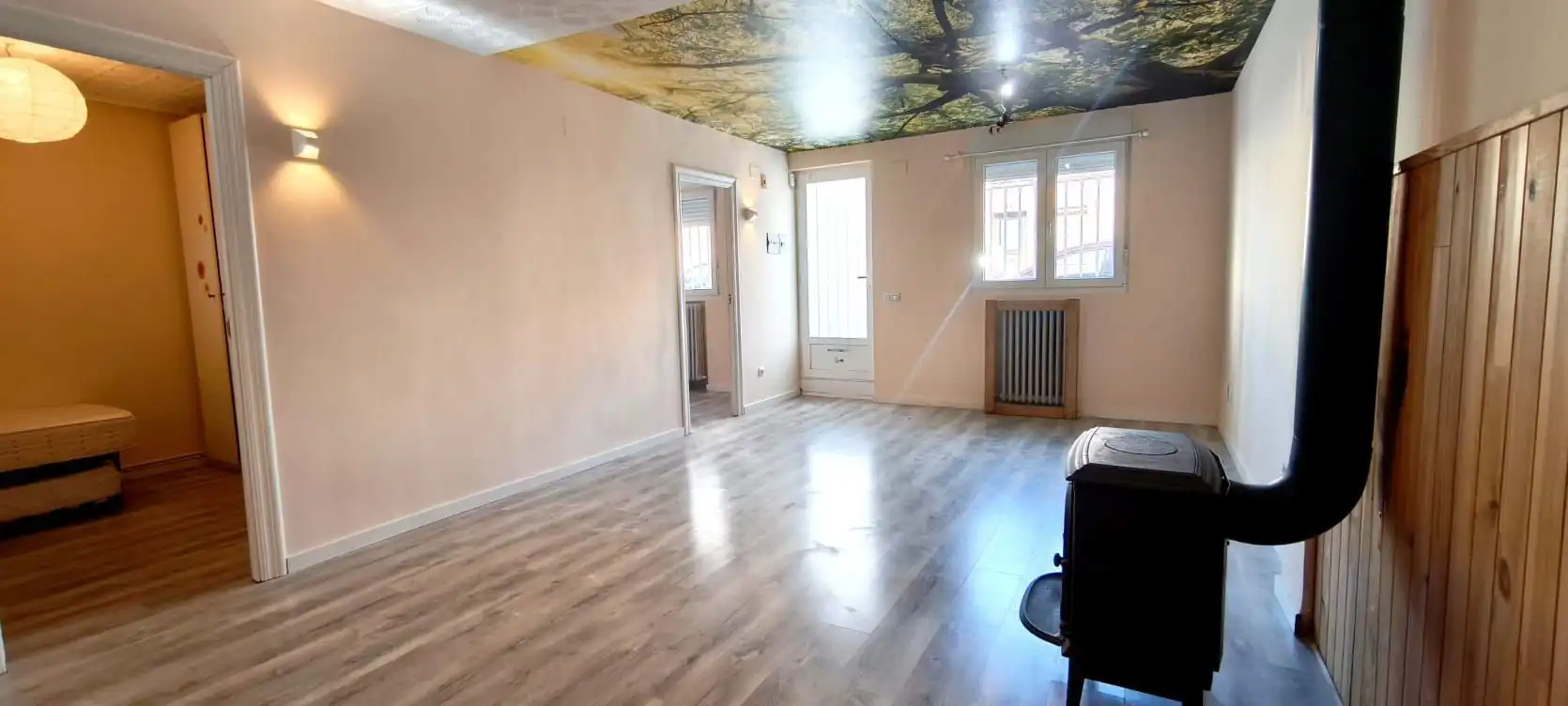Sala d'estar de Casa adosada en venda en Zaragoza amb Calefacció i Terrassa