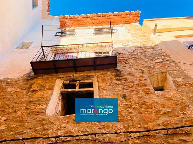 Finca rústica en Venta en Cortes de Arenoso