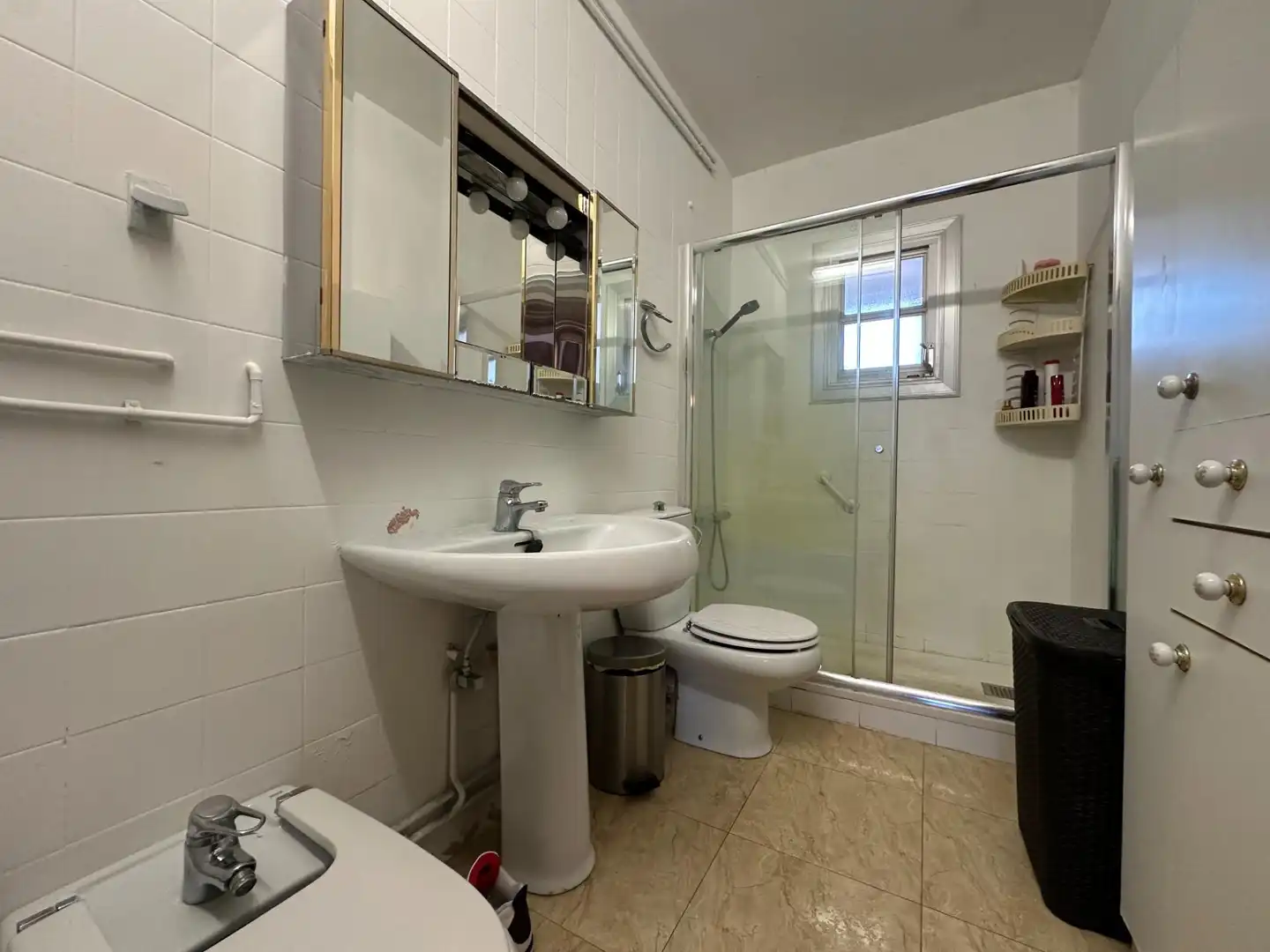 Baño de Piso en venta en Sabadell con Aire acondicionado, Calefacción y Balcón