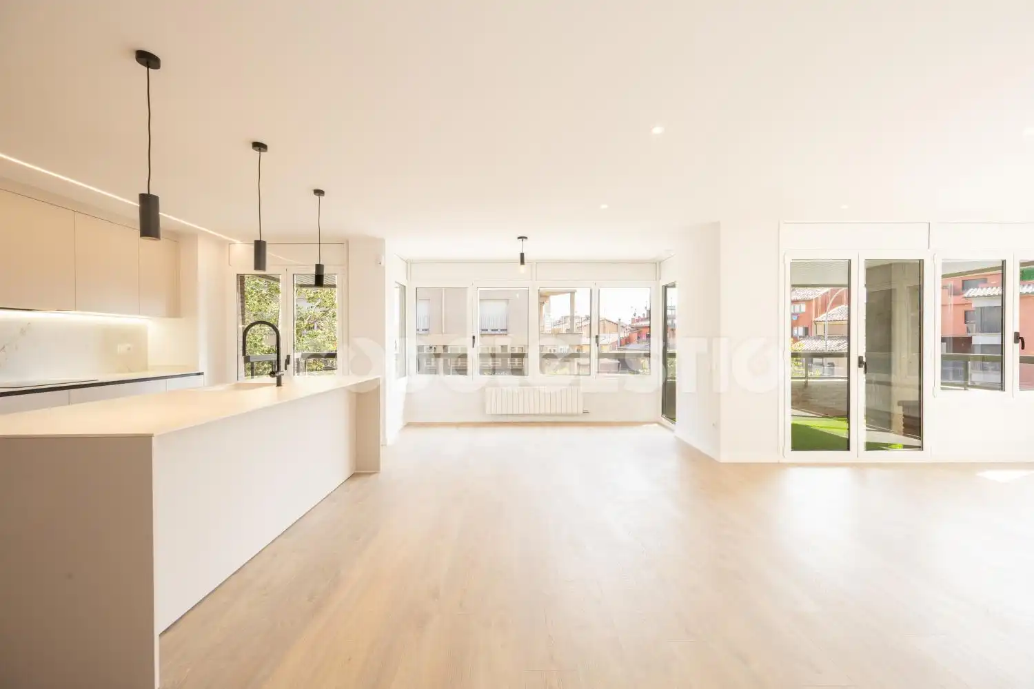 Flat for sale in Ronda Camprodon, 38, Nord