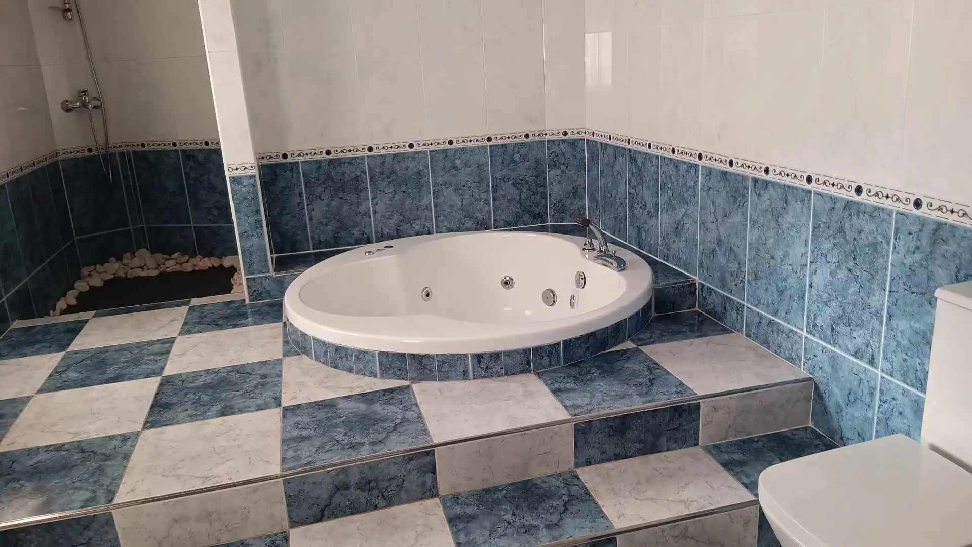Bany de Casa o xalet en venda en Murcia amb Aire condicionat, Calefacció i Terrassa